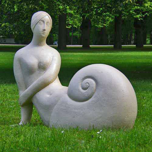 The-Snail-Fun-garden-Semi-abstract-nude-sculpturesVera-Viglina.jpg.