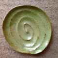 Yoshiro-Okuma,-avocado green spiral plate