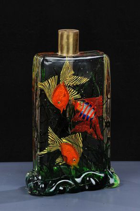 Manufacture Of Muranesebase Table Lamp depicting aquarium