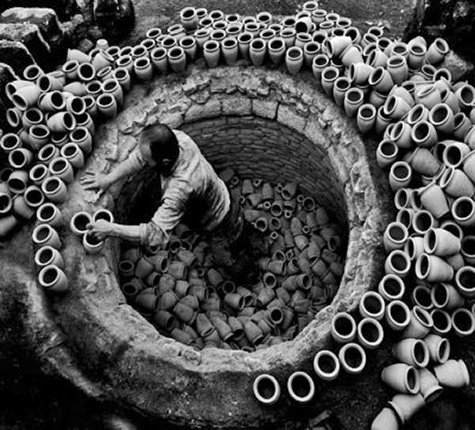 Empty-the-kiln pottery portal